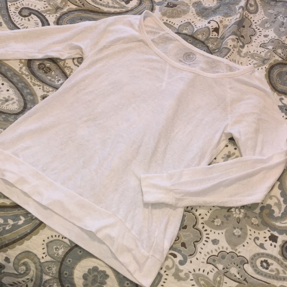 SO Tops - 🌸So Perfect Tee - Size L